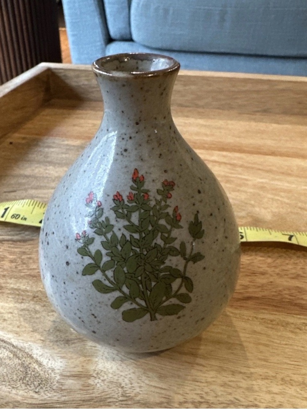 Speckled Ceramic Floral Accent Vase in Cream